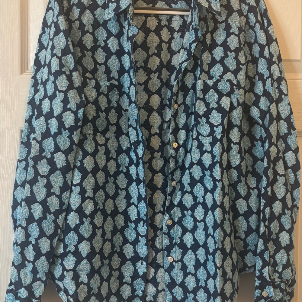 Lilly Pulitzer Blue linen button down Shirt size S
